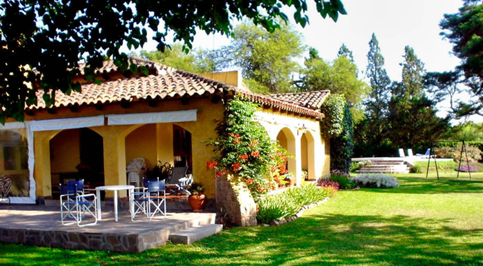 &raquo; Requisitos Esenciales para Trabajar en Fincas Una Guia Pormenorizada del Sector Agricola Rural